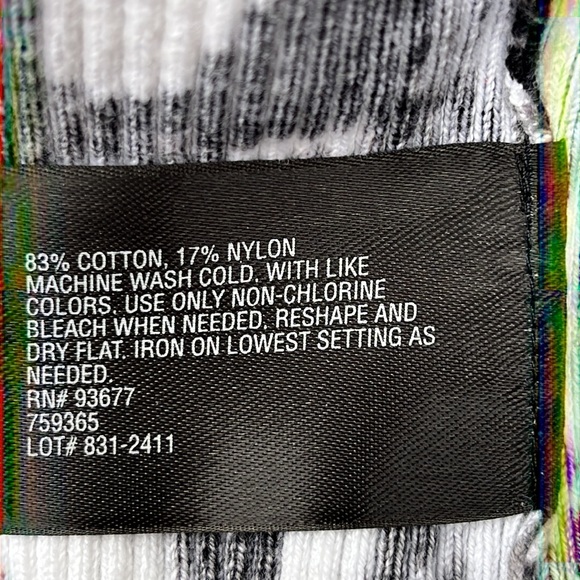 East 5th unworn cap sleeve sweater M - Picture 9 of 9